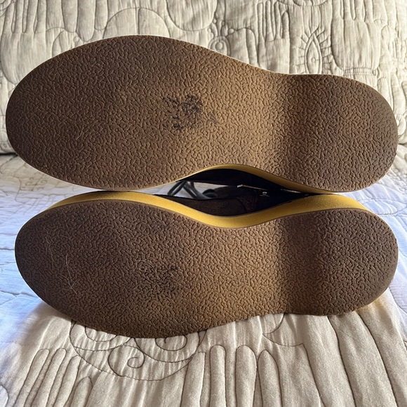 Urban Outfitters platform boots - Picture 7 of 9